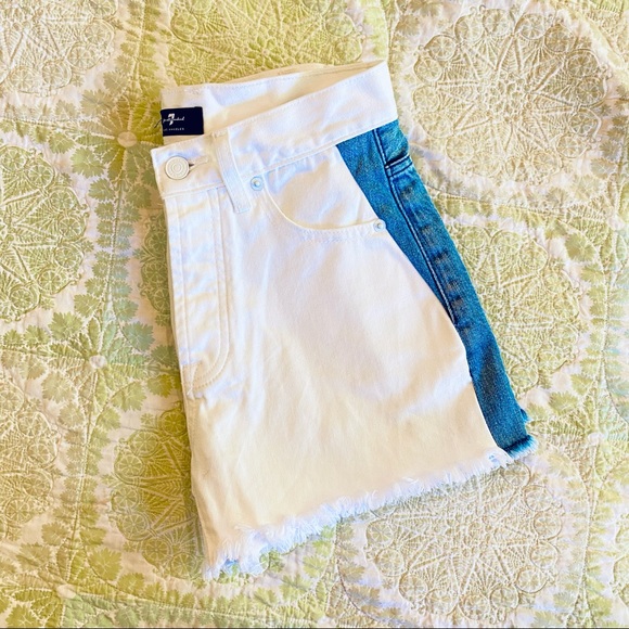 7 For All Man Kind Monroe cut off Jean shorts with denim blue side stripe - Picture 3 of 12